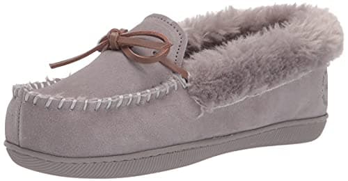Dearfoams Women's Bethany Suede Moccasin Slipper, Medium Grey, 8