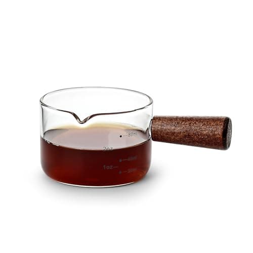 Denovin Espresso Shot Cups, 80ML Milk Frothing Pitcher Measuring Cups with V-Shaped Spout Wood Handle, Glass Creamer Pitcher Expresso Shots Cup with Scale (Transparent)