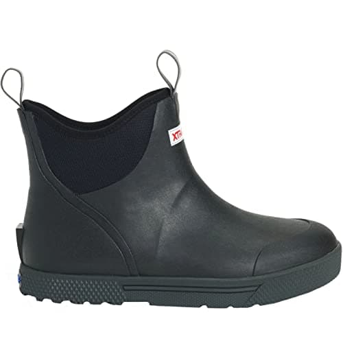XTRATUF 6” Men’s Wheelhouse Ankle Deck Boot - Size 7, Black - Wide Fit - 100% Waterproof Rubber Footwear - Slip & Oil-Resistant Outsole - Reinforced Heel & Toe - Moisture-Wicking Liner