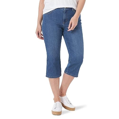 Lee Women's Relaxed Fit Capri Jean Soar 6