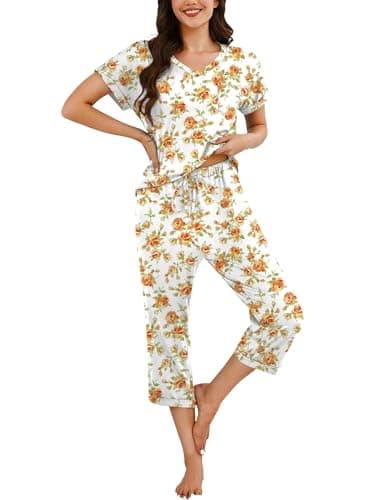 Marvmys Women's Pj Sets Soft V Neck Pajamas with Capri Pants Short Sleeve Lounge Sleep Set White Floral S