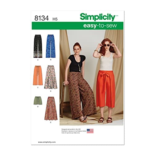 Simplicity 8134 Easy to Sew Women's Pants and Shorts Sewing Patterns, Sizes 14-22,White