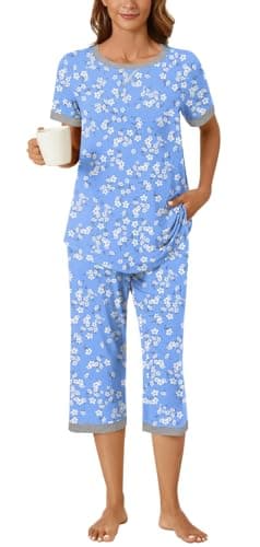 Bestbee Womens Short Pajama Set Plus Size, 2 Piece Lounge Outfits Sleep Set Crew Neck Capri Pant With Pockets Ladies Pjs Set, 3XL, Blue-white Flower