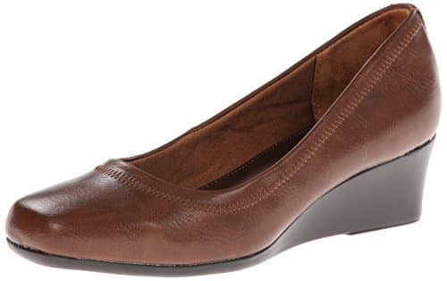 LifeStride Women's Groovy Wedge Pump, darktan, 9.5 W US