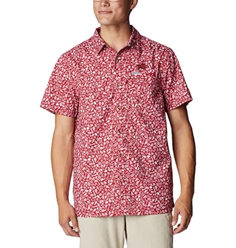 Columbia Men's Collegiate Super Slack Tide Shirt, ARK-Red Velvet Gameday Print, Small
