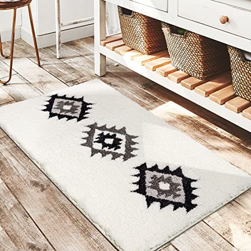 DEXDE Bathroom Rugs 24x36 Boho Western Bath Mat Soft Absorbent Carpet White
