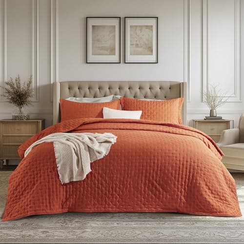 Bedsure Quilts Queen Size - Red Orange Bedspread Queen Size & Lightweight Comforter, Boho Coverlet with Clover Pattern, Ultra Soft All-Season Bedding, 90 x 96 Inches