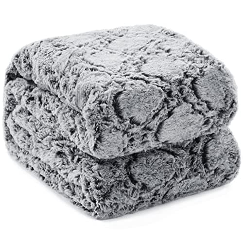 KAWAHOME Faux Fur King Size Blanket for Bed Warm Luxury Ultra Soft Plush