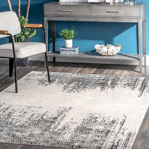 nuLOOM Penelope Faded Tribal Chevrons Area Rug, 4' x 6', Grey