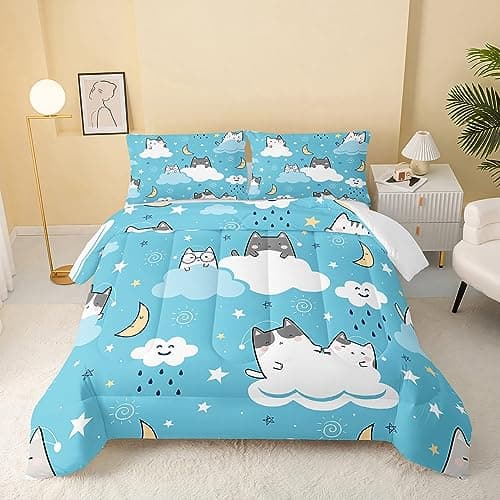 QOOMO Cat Comforter Full Size,Blue Cloud Cats Comforter Set for Kids Teens Girls Boys,3Pcs Bedding Set Printed Comforter with 2 Pillowcases,Down Alternative,Soft and Lightweight，Full Size