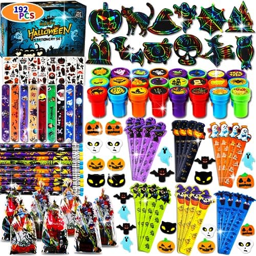 SHODMI 192Pcs Halloween Favors Stationery Gift Set, Trick or Treat Gifts for Kids, Halloween Party Favors for Kids Classroom Prizes Bulk Halloween School Supplies Goodie Bag Stuffers Fillers