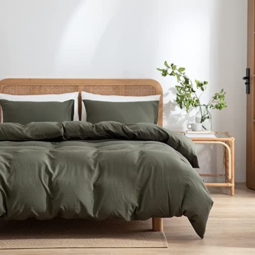 BUPIRD Dark Green Duvet Cover Twin, 100% Microfiber 3 Pieces Solid Color Casual Olive Green Bedding Set for Boys Girls, with Zipper Closure, Luxury Ultra Soft Relaxed Feel Natural (Dark Green, Twin)