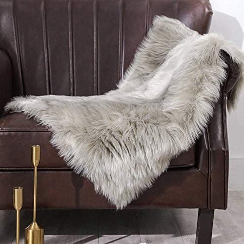 Carvapet 2x3 Faux Sheepskin Rug - Luxury Soft Fluffy Shaggy Accent Carpet
