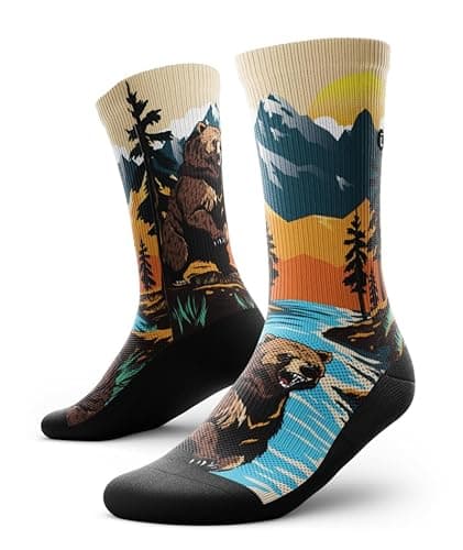 Outway Crew Socks for Men & Women, Breathable Moisture Wicking Athletic Running Socks with Arch Support, Cushioned for Gym Training Work Everyday Wear Durable Comfort, Grizzly Bear Crew M/L